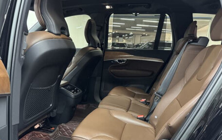 Volvo XC90 II рестайлинг, 2022 год, 3 795 000 рублей, 7 фотография