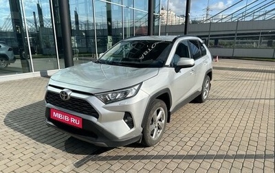 Toyota RAV4, 2022 год, 3 290 000 рублей, 1 фотография