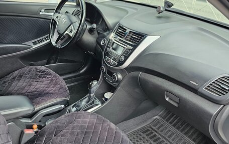 Hyundai Solaris II рестайлинг, 2014 год, 1 220 000 рублей, 14 фотография