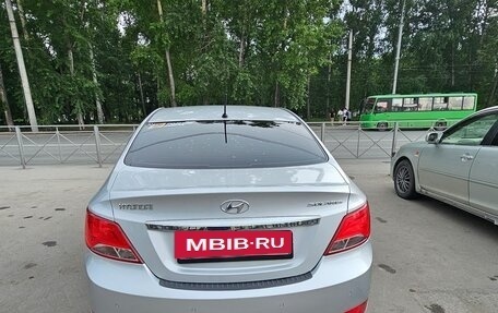 Hyundai Solaris II рестайлинг, 2014 год, 1 220 000 рублей, 5 фотография
