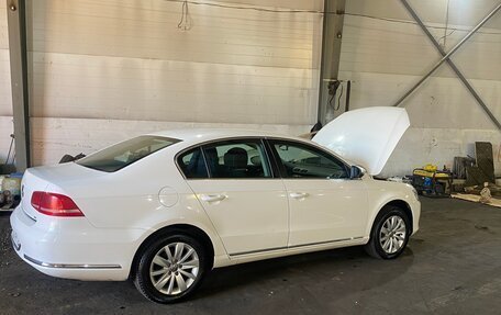 Volkswagen Passat B7, 2011 год, 650 000 рублей, 5 фотография