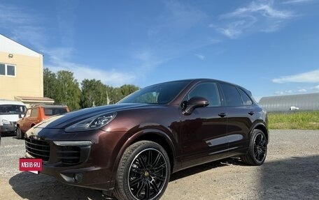 Porsche Cayenne III, 2017 год, 4 990 000 рублей, 7 фотография