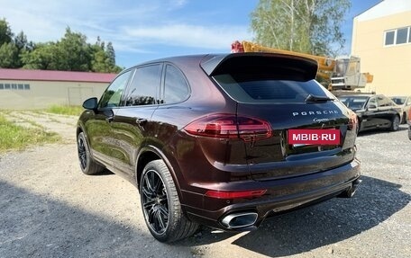 Porsche Cayenne III, 2017 год, 4 990 000 рублей, 2 фотография
