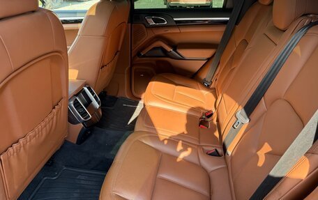 Porsche Cayenne III, 2017 год, 4 990 000 рублей, 10 фотография