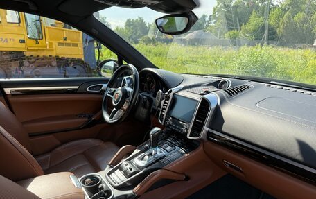 Porsche Cayenne III, 2017 год, 4 990 000 рублей, 13 фотография