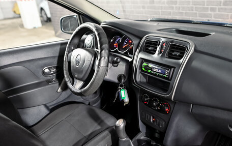 Renault Logan II, 2014 год, 650 000 рублей, 15 фотография