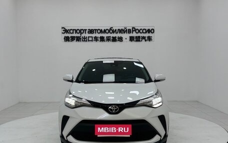 Toyota C-HR I рестайлинг, 2021 год, 1 840 000 рублей, 6 фотография