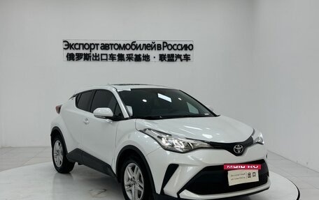 Toyota C-HR I рестайлинг, 2021 год, 1 840 000 рублей, 3 фотография