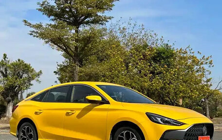 MG 5, 2022 год, 1 060 000 рублей, 3 фотография