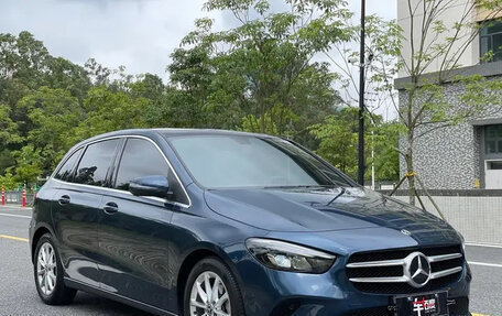 Mercedes-Benz B-Класс, 2022 год, 2 195 111 рублей, 3 фотография