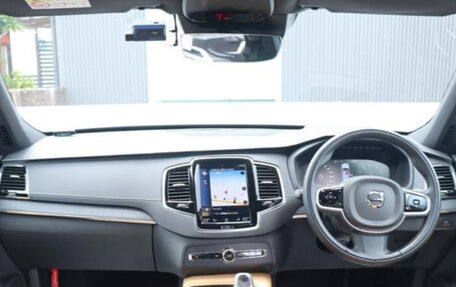 Volvo XC90 II рестайлинг, 2022 год, 3 955 000 рублей, 7 фотография