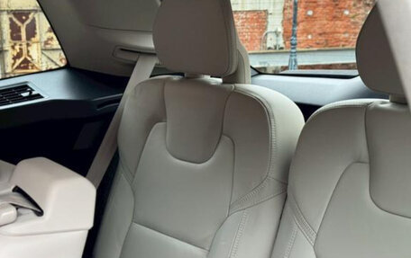 Volvo XC90 II рестайлинг, 2022 год, 3 955 000 рублей, 9 фотография
