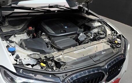 BMW 3 серия, 2022 год, 2 750 000 рублей, 19 фотография