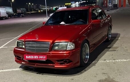 Mercedes-Benz C-Класс, 1996 год, 350 000 рублей, 3 фотография