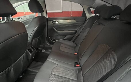 Hyundai Sonata VII, 2017 год, 1 409 000 рублей, 13 фотография