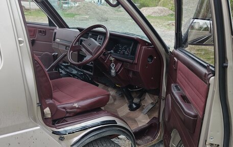 Nissan Largo III (W30), 1991 год, 350 000 рублей, 1 фотография