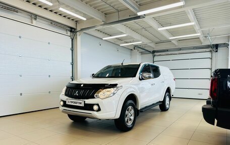 Mitsubishi L200 IV рестайлинг, 2015 год, 1 799 000 рублей, 2 фотография