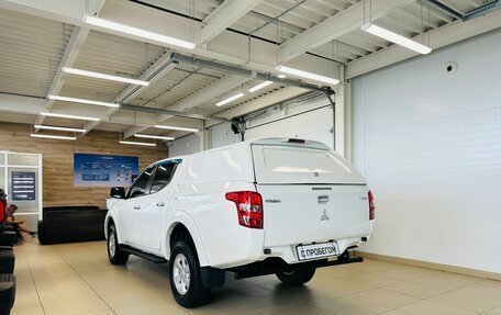 Mitsubishi L200 IV рестайлинг, 2015 год, 1 799 000 рублей, 4 фотография
