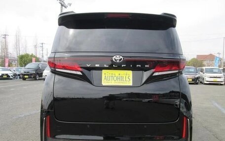 Toyota Vellfire, 2024 год, 5 600 000 рублей, 6 фотография
