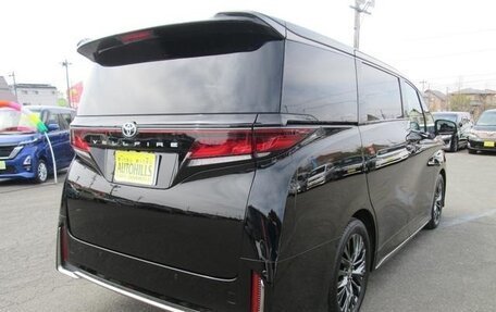 Toyota Vellfire, 2024 год, 5 600 000 рублей, 7 фотография