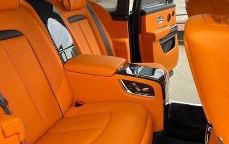 Rolls-Royce Cullinan, 2025 год, 79 900 000 рублей, 7 фотография