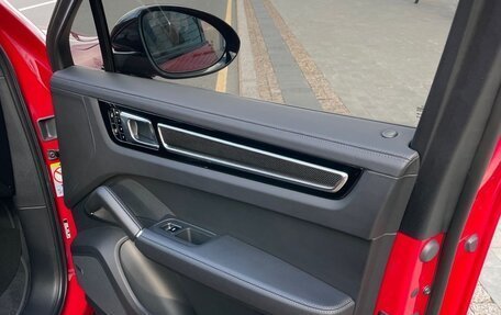Porsche Cayenne III, 2020 год, 12 500 000 рублей, 10 фотография