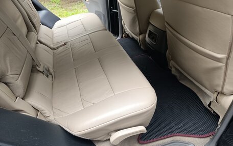 Mitsubishi Pajero III рестайлинг, 2005 год, 1 600 000 рублей, 23 фотография