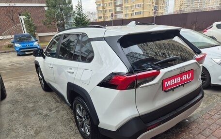 Toyota RAV4, 2024 год, 4 100 000 рублей, 7 фотография