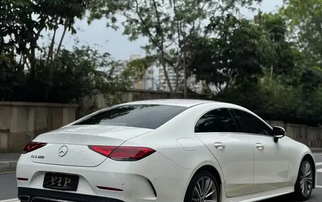 Mercedes-Benz CLS, 2022 год, 5 930 111 рублей, 8 фотография