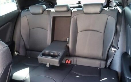 Toyota Prius IV XW50, 2021 год, 1 615 000 рублей, 24 фотография