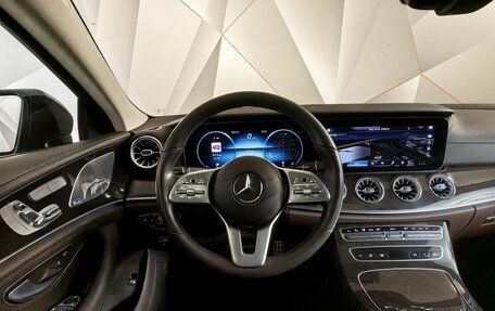 Mercedes-Benz CLS, 2021 год, 6 990 000 рублей, 13 фотография