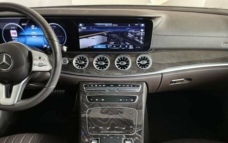Mercedes-Benz CLS, 2021 год, 6 990 000 рублей, 9 фотография