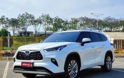 Toyota Highlander, 2022 год, 3 690 056 рублей, 1 фотография