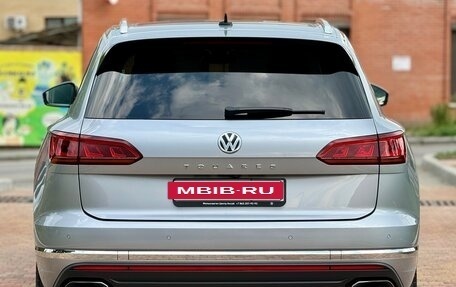 Volkswagen Touareg III, 2019 год, 5 870 000 рублей, 4 фотография