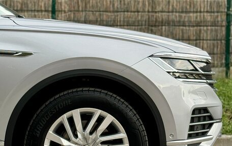 Volkswagen Touareg III, 2019 год, 5 870 000 рублей, 9 фотография