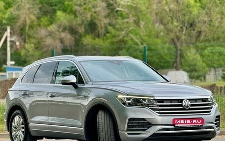 Volkswagen Touareg III, 2019 год, 5 870 000 рублей, 8 фотография