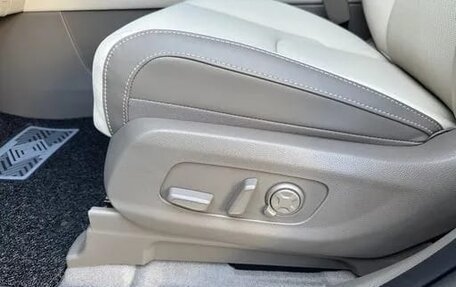 KIA Carnival, 2025 год, 4 812 000 рублей, 17 фотография