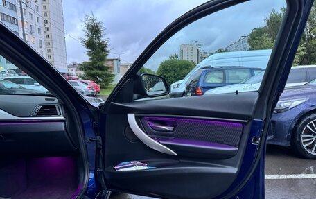 BMW 3 серия, 2017 год, 2 590 000 рублей, 15 фотография