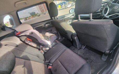 Honda Fit III, 2015 год, 920 000 рублей, 9 фотография