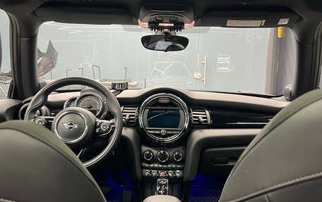 MINI Hatch, 2019 год, 2 500 000 рублей, 4 фотография
