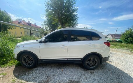 Chery Tiggo 5 I рестайлинг, 2015 год, 1 000 000 рублей, 4 фотография
