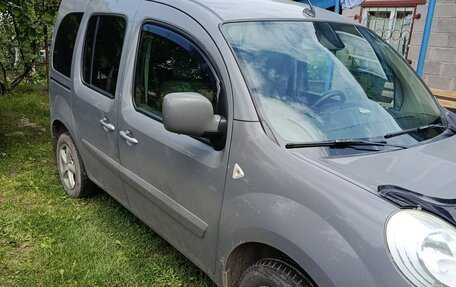 Renault Kangoo II рестайлинг, 2012 год, 560 000 рублей, 5 фотография