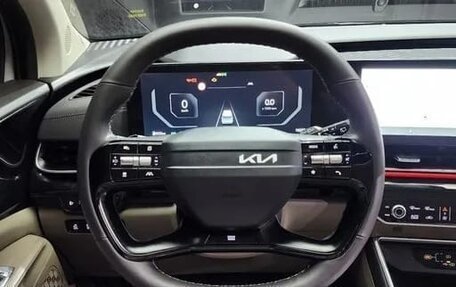 KIA Carnival, 2025 год, 4 723 490 рублей, 14 фотография