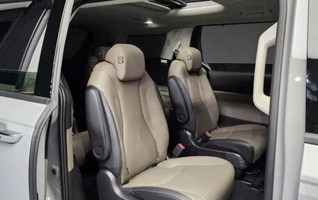 KIA Carnival, 2025 год, 4 723 490 рублей, 12 фотография