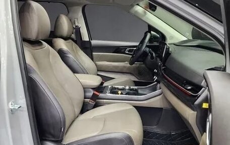 KIA Carnival, 2025 год, 4 723 490 рублей, 13 фотография