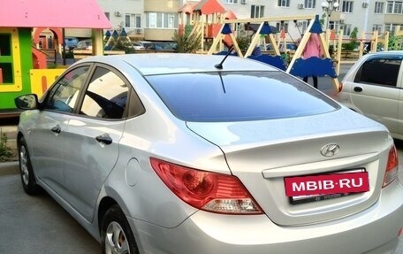 Hyundai Solaris II рестайлинг, 2012 год, 610 000 рублей, 5 фотография