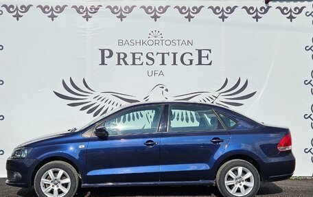 Volkswagen Polo VI (EU Market), 2013 год, 870 000 рублей, 2 фотография