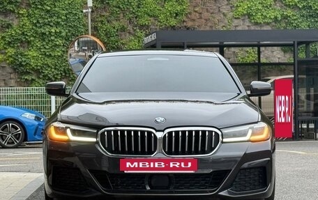 BMW 5 серия, 2021 год, 3 170 000 рублей, 2 фотография