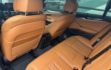 BMW 5 серия, 2021 год, 3 170 000 рублей, 17 фотография