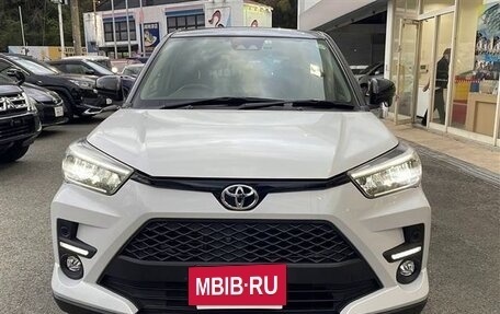 Toyota Raize I, 2021 год, 1 265 000 рублей, 2 фотография